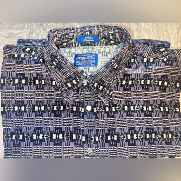 Pendleton Shirt - Picture 1 of 8